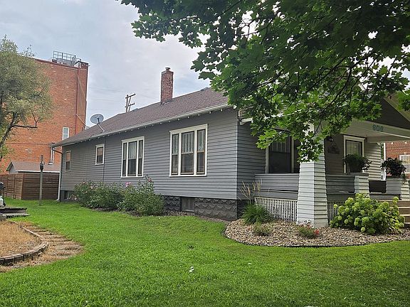 2nd image of 606 Kickapoo St