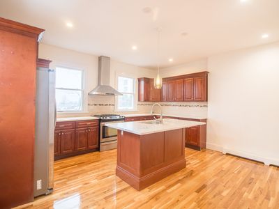 74 Burnett Ave, Maplewood, NJ, 07040