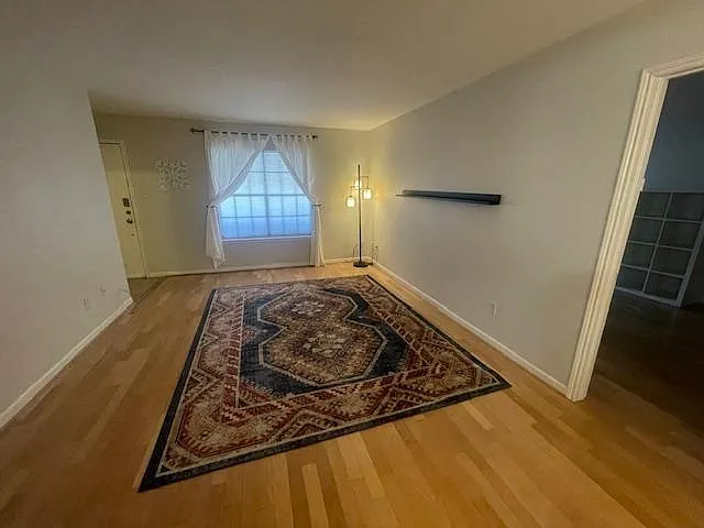 2 bed, 2.0 bath, 1040 sqft, $1,450 — Photo 4