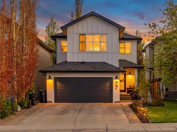 77 N Everbrook Dr SW, Calgary, AB T2Y 0A4