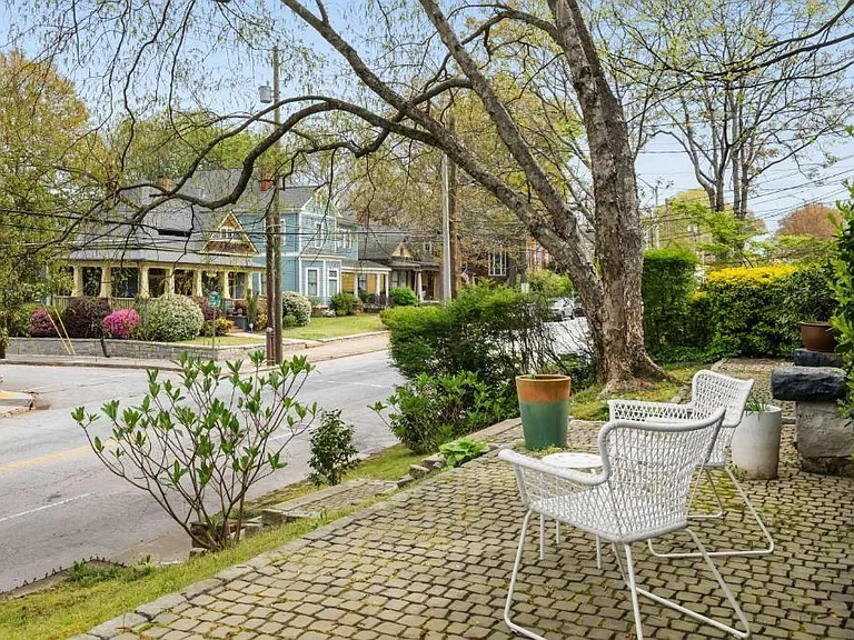 307 Georgia Ave SE — Photo 63