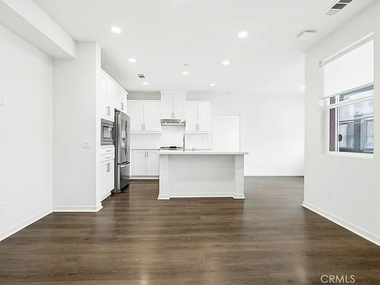 1178 Epic — Photo 3