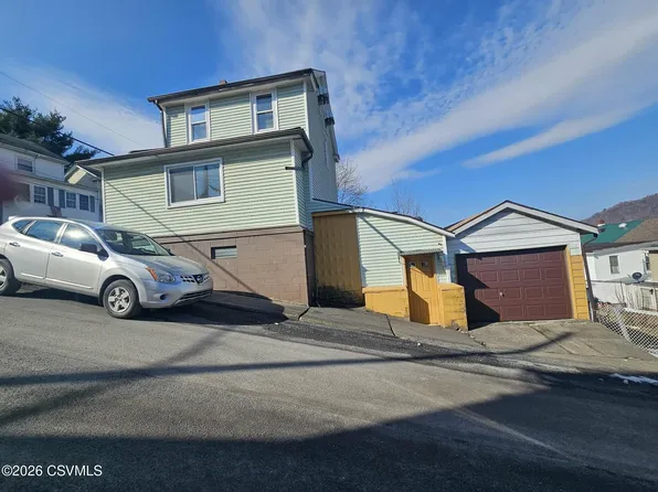 1127 Pulaski Ave, Coal Township, PA 17866