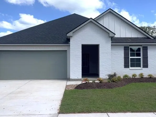 106 Acadian Falls Dr, Broussard, LA 70518