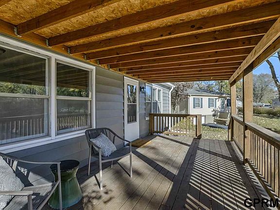 5th image of 7509 Ira Cir