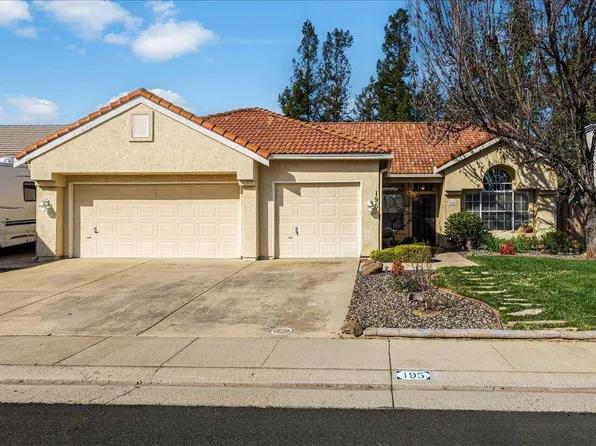 195 Sterling Grove Dr, Galt, CA 95632