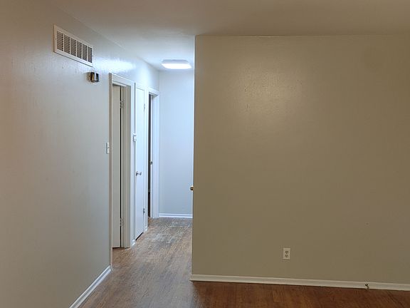 5th image of 1453 Klahs Ln