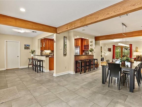 3rd image of 20 Plover St