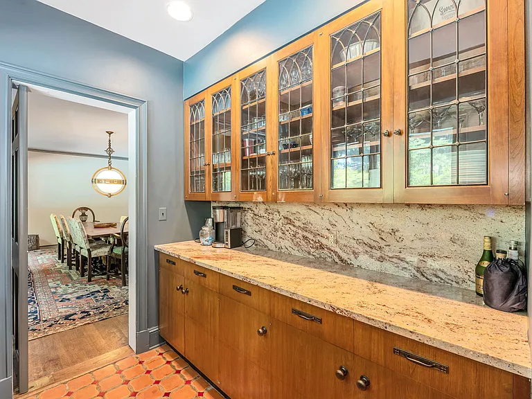 681 Closter Dock Rd — Photo 14