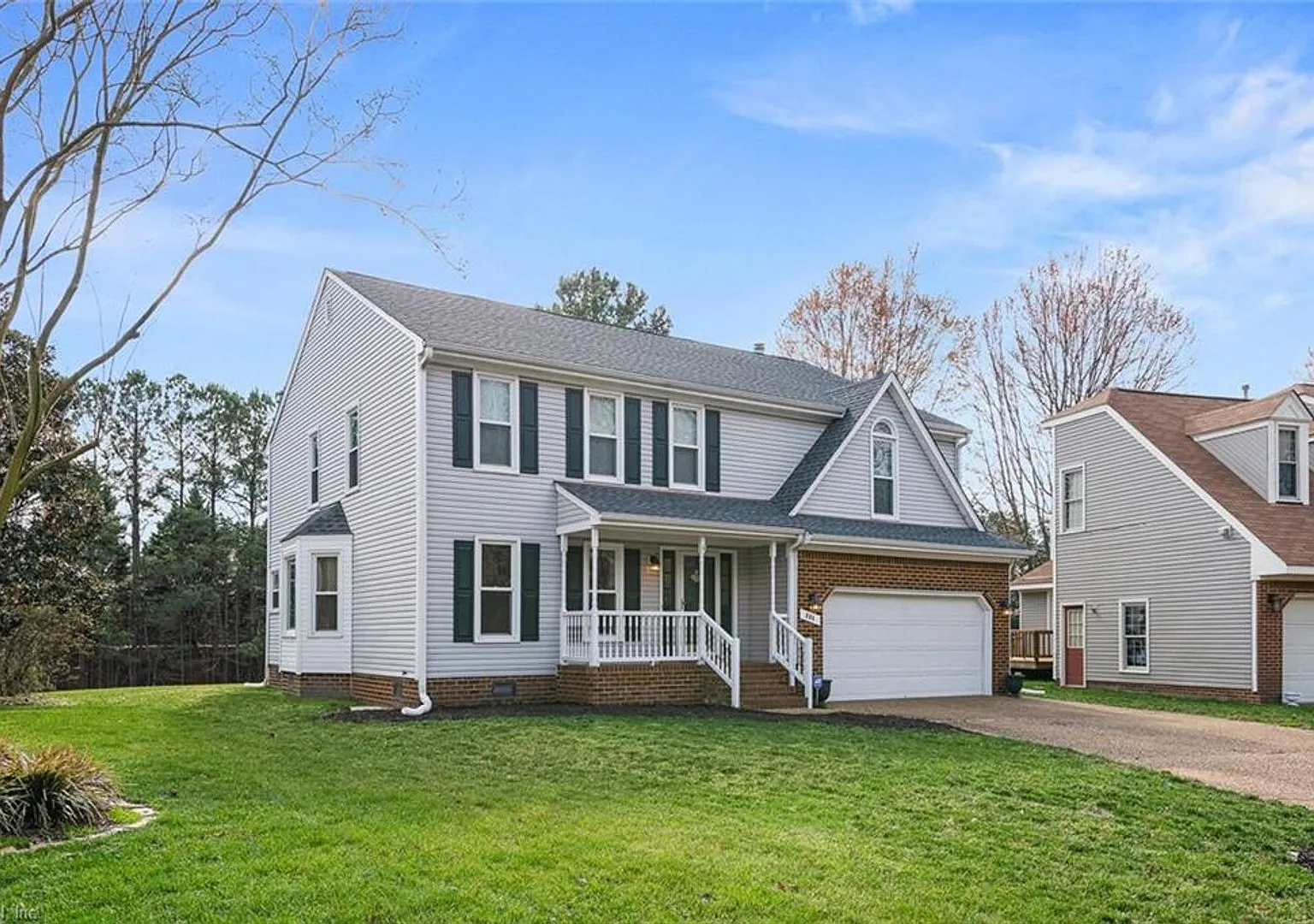 804 Lancaster Lane — Photo 2