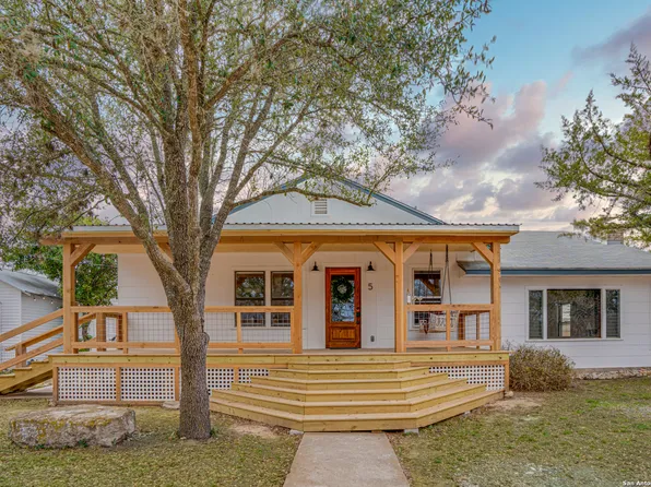 5 TWIN OAKS LN, Comfort, TX 78013