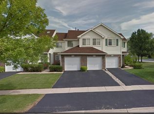 8118 Ripple Rdg, Darien, IL 60561