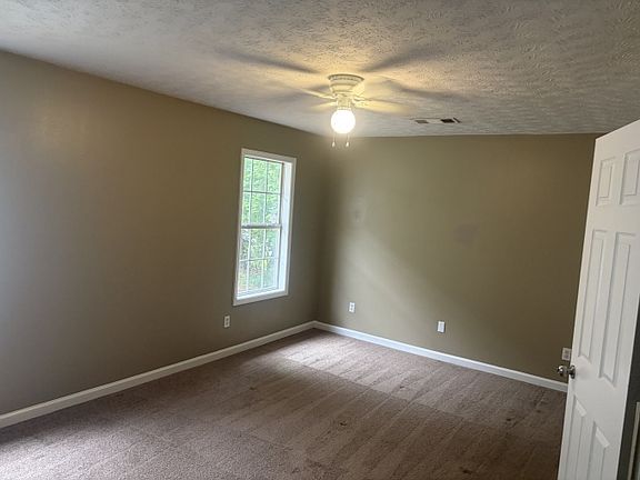 4th image of 1521 Summerplace Dr
