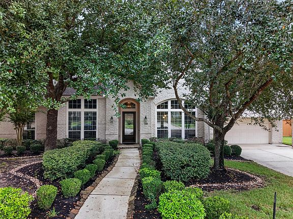 2nd image of 2318 Spring Lake Park Ln