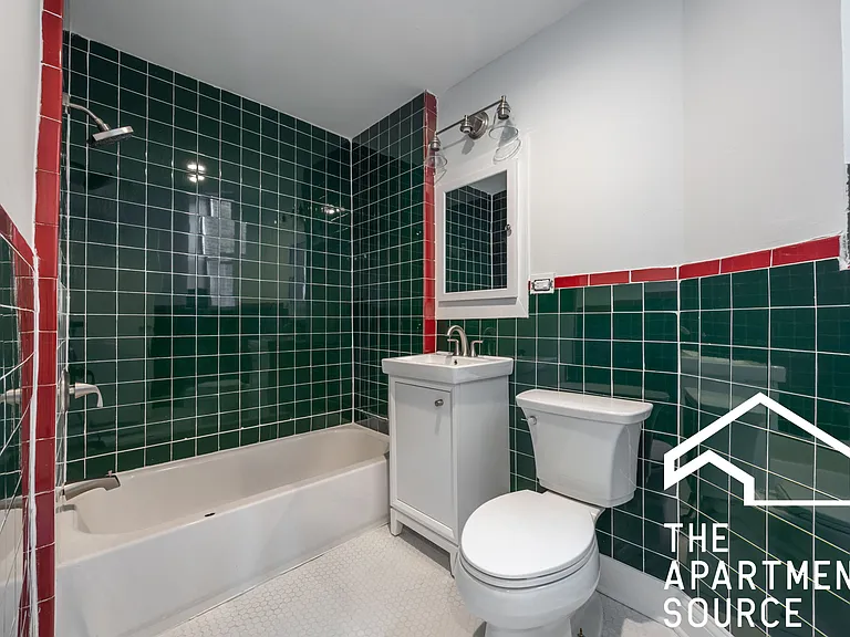 2842 W Augusta Blvd #3E — Photo 21