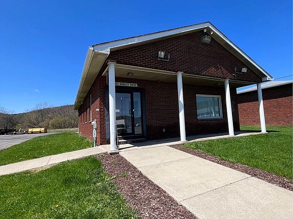 4th image of 201 Hinkley Dr