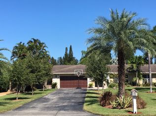 17051 SW 49th St, Southwest Ranches, FL 33331