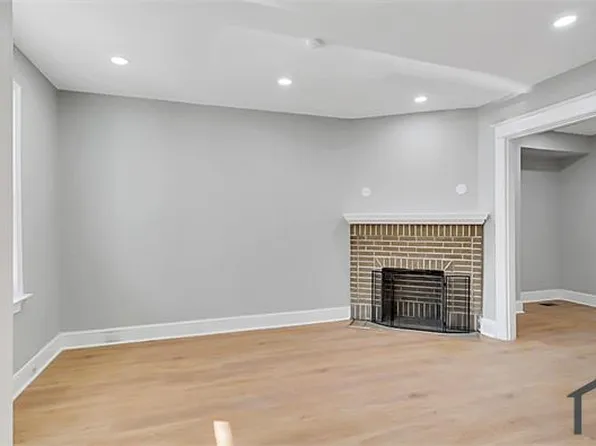 727 Otis Pl NW, Washington, DC 20010