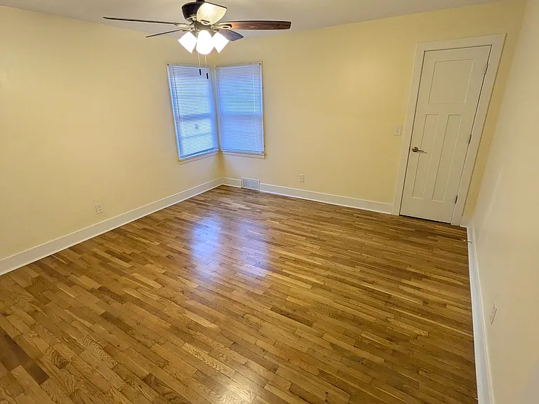 507 Stone St — Photo 11
