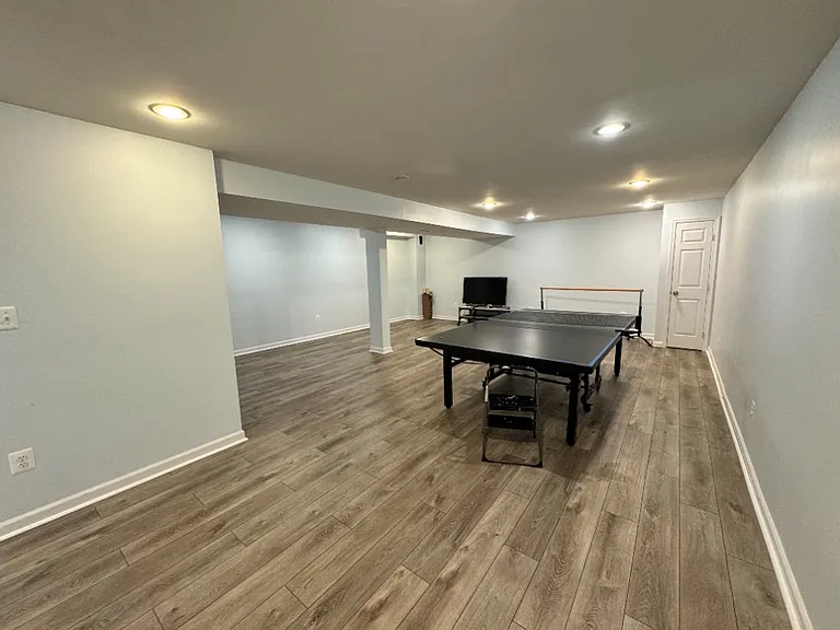 7404 Silent Willow Ct — Photo 17