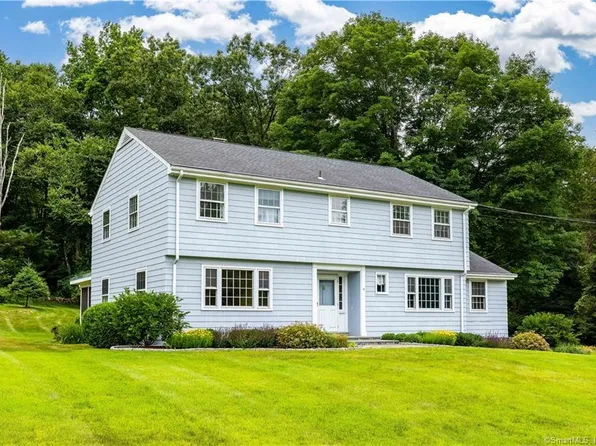 19 Legrand Road, North Haven, CT 06473