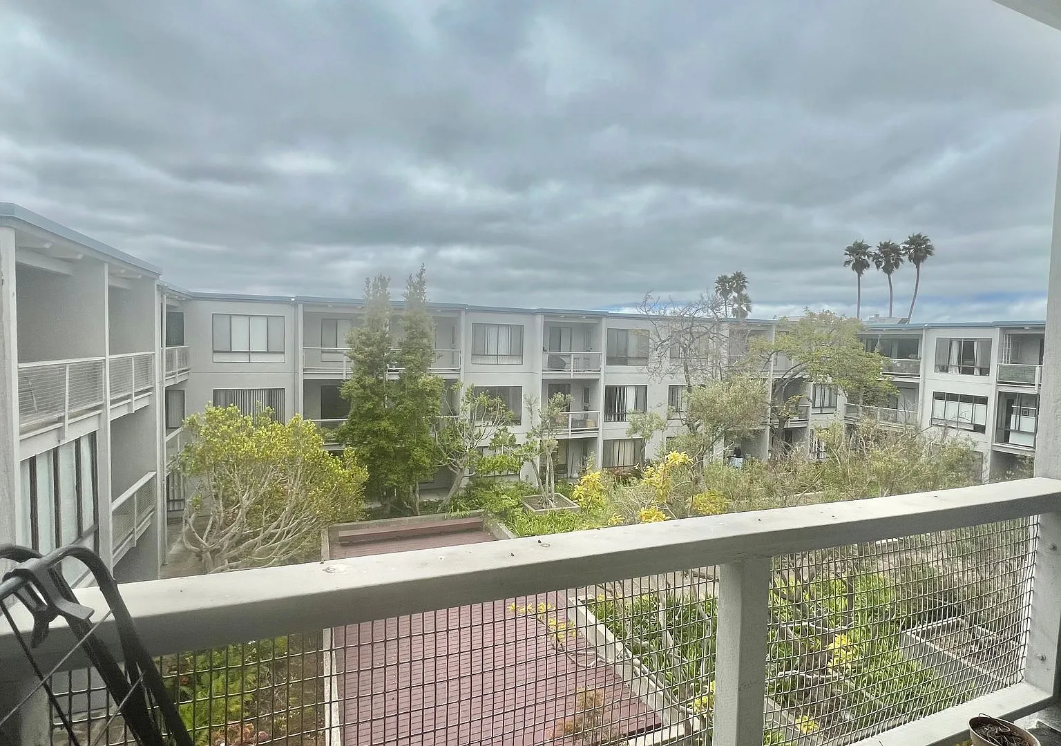 Super sweet top floor studio condo at resort-like Watergate! — Photo 1