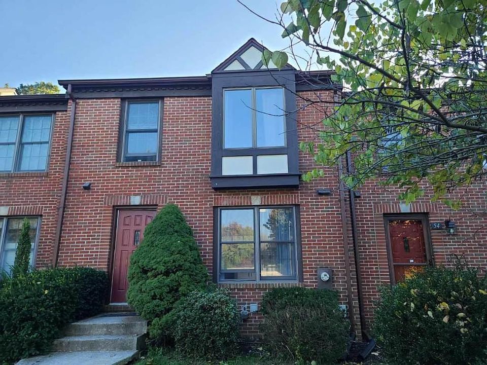1st image of 56 Tudor Ct