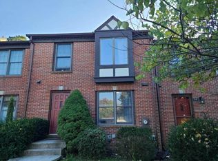 56 Tudor Ct, Lutherville Timonium, MD 21093