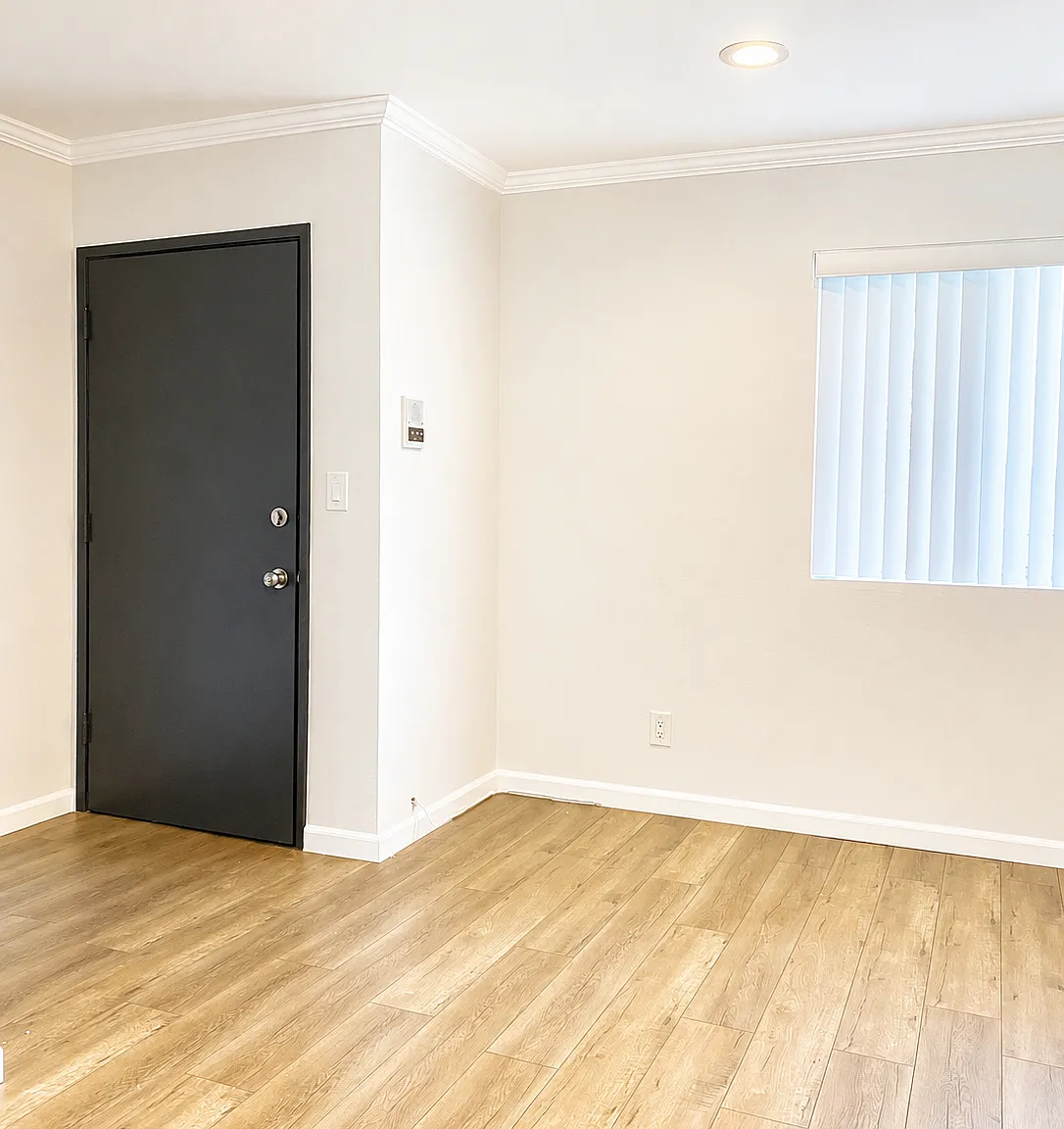 2 bed, $2,295 — Photo 1