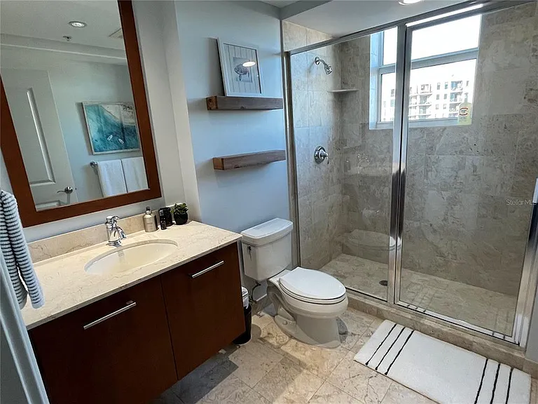 1350 Main St #1501 — Photo 31