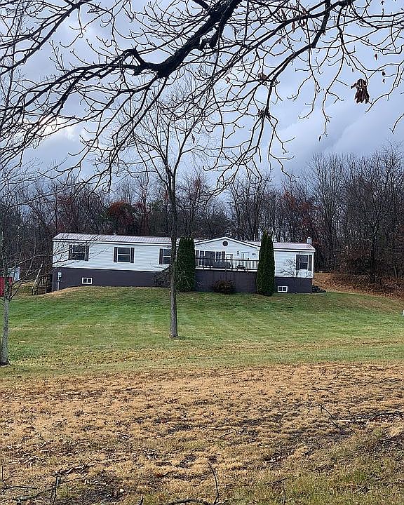 1st image of 25 Coy Ln