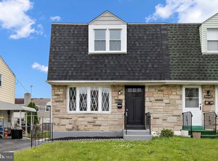 1350 Price St, Trainer, PA 19061