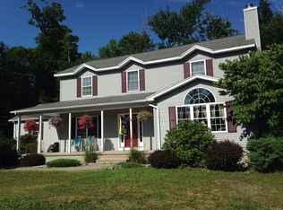 191 Reagan Rd, Granville, MA 01034