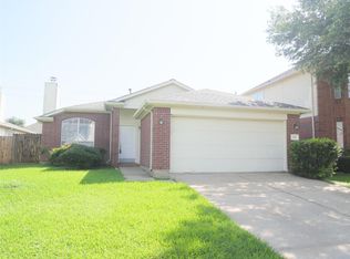 2311 Flint Brook Ct, Fresno, TX 77545