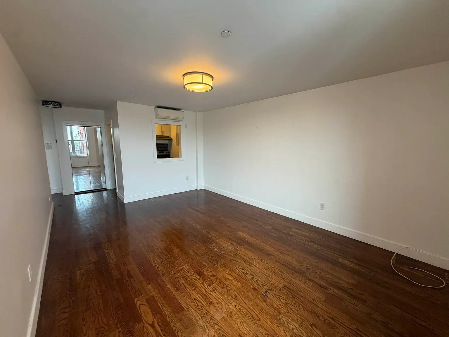 490 Ocean Parkway — Photo 2