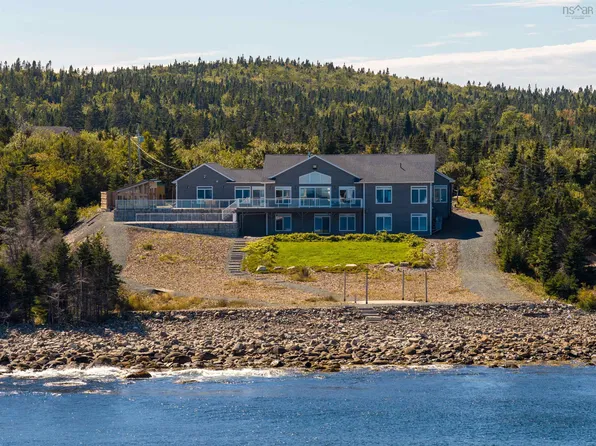 458 Ketch Harbour Rd, Halifax, NS B3V 1P8