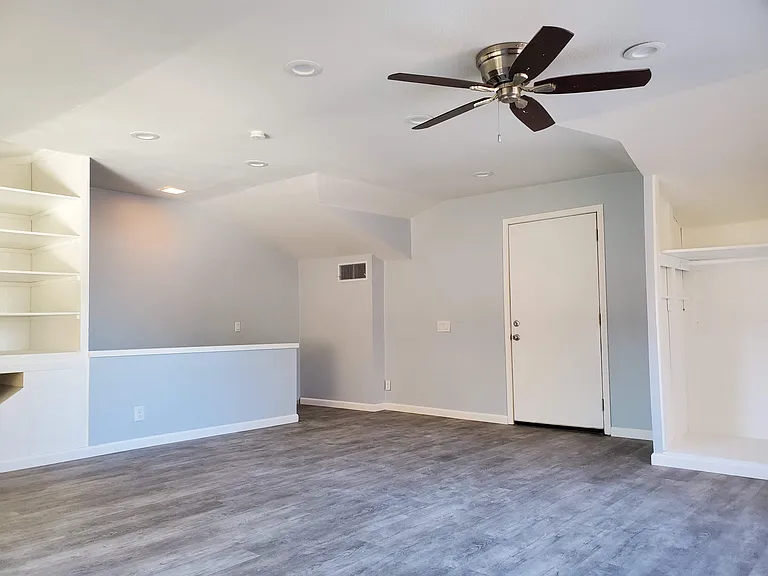 4th upstairs bedroom