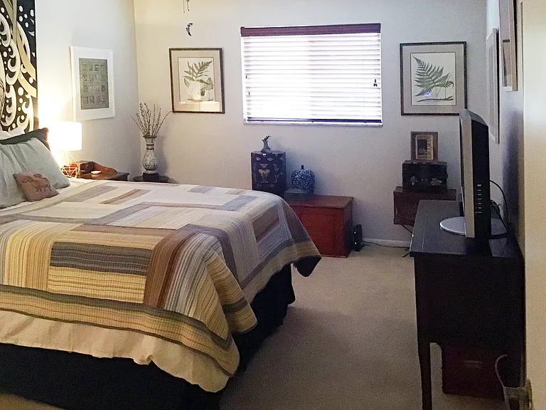 Large bedroom