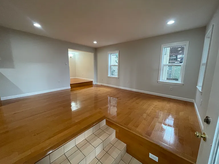 10140 Olympic Blvd #2 — Photo 5