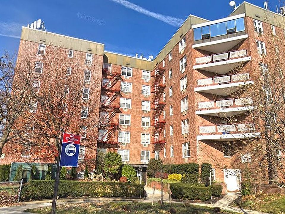 1st image of 151-05 Cross Isle Pkwy S #5J