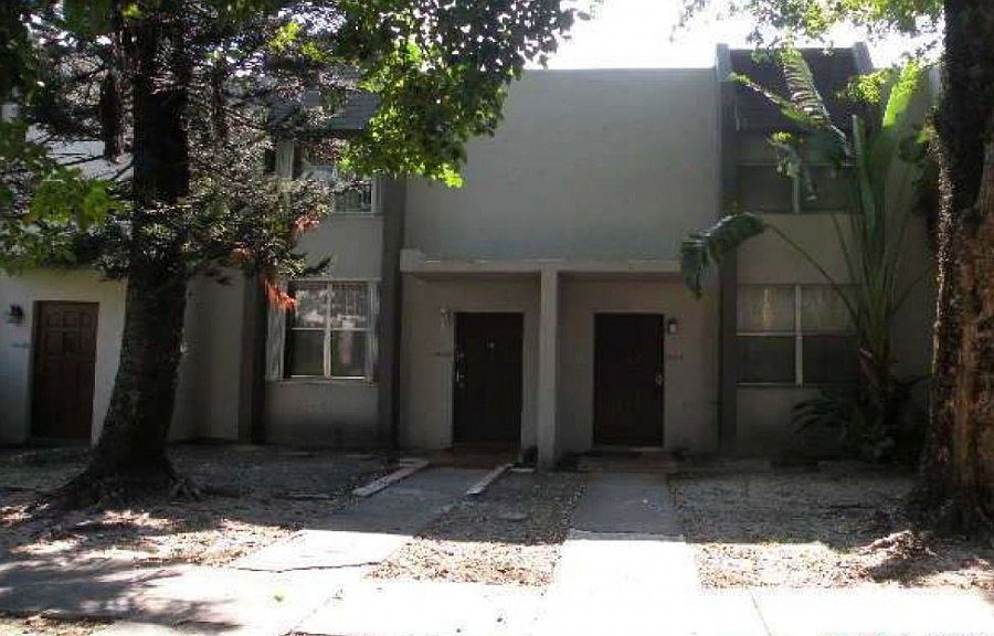 1st image of 14218 NE 2nd Ct #2C
