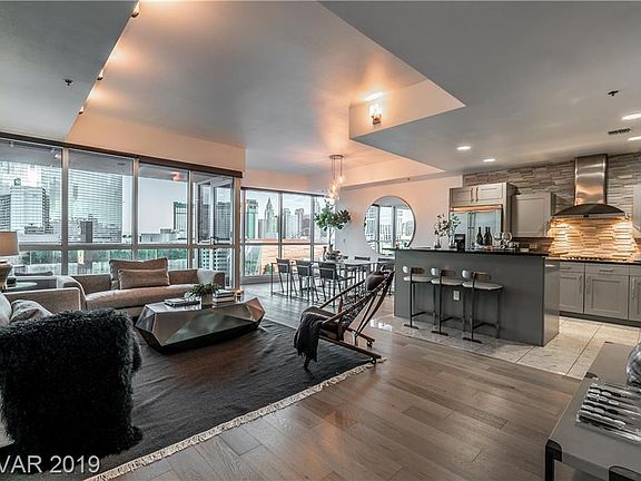 2nd image of 4525 Dean Martin Dr Unit 1009