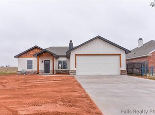 1300 Bell Road, Iowa Park, TX 76367