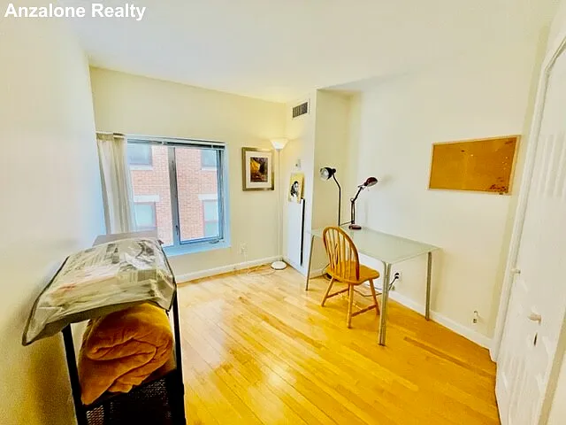 19 Wiget St #204 — Photo 13