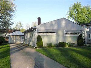 1st image of 639 Montrose Ave