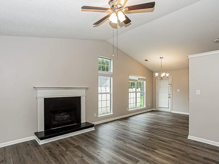 9236 Kimmel Ln — Photo 4