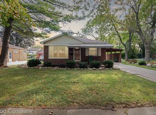 16209 Oceana Ave, Allen Park, MI 48101