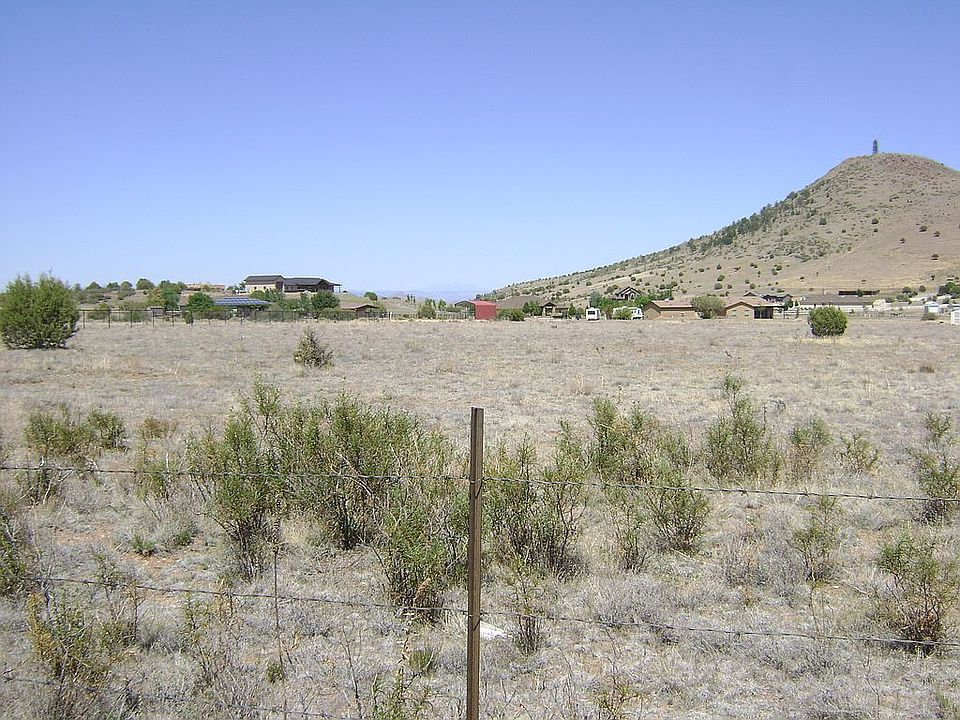2nd image of Williamson Valley Rd #100-09-018