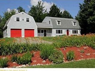 7 W View Dr, Unity, ME 04988