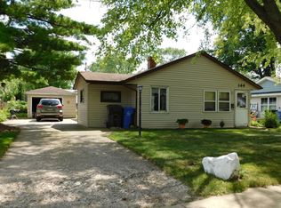 144 Birch St, Carpentersville, IL 60110